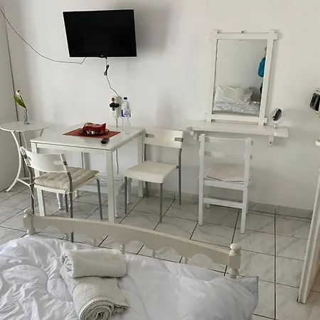 Δωματια Ξανθουλα Xanthoyla Rooms Amaliápoli Exterior foto